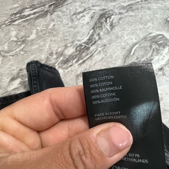 We the free  Major Leagues Mid-Rise Cuffed Jeans Black Wash size 28” - Picture 12 of 13